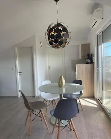 Flavia Apartmán *