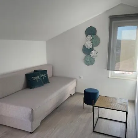Flavia Apartment Rab Town